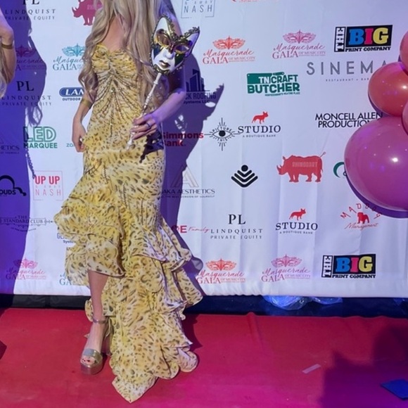 Yellow Evening Dress Gown beaded Roberto cavalli vibes Y2K mermaid style - Picture 3 of 16